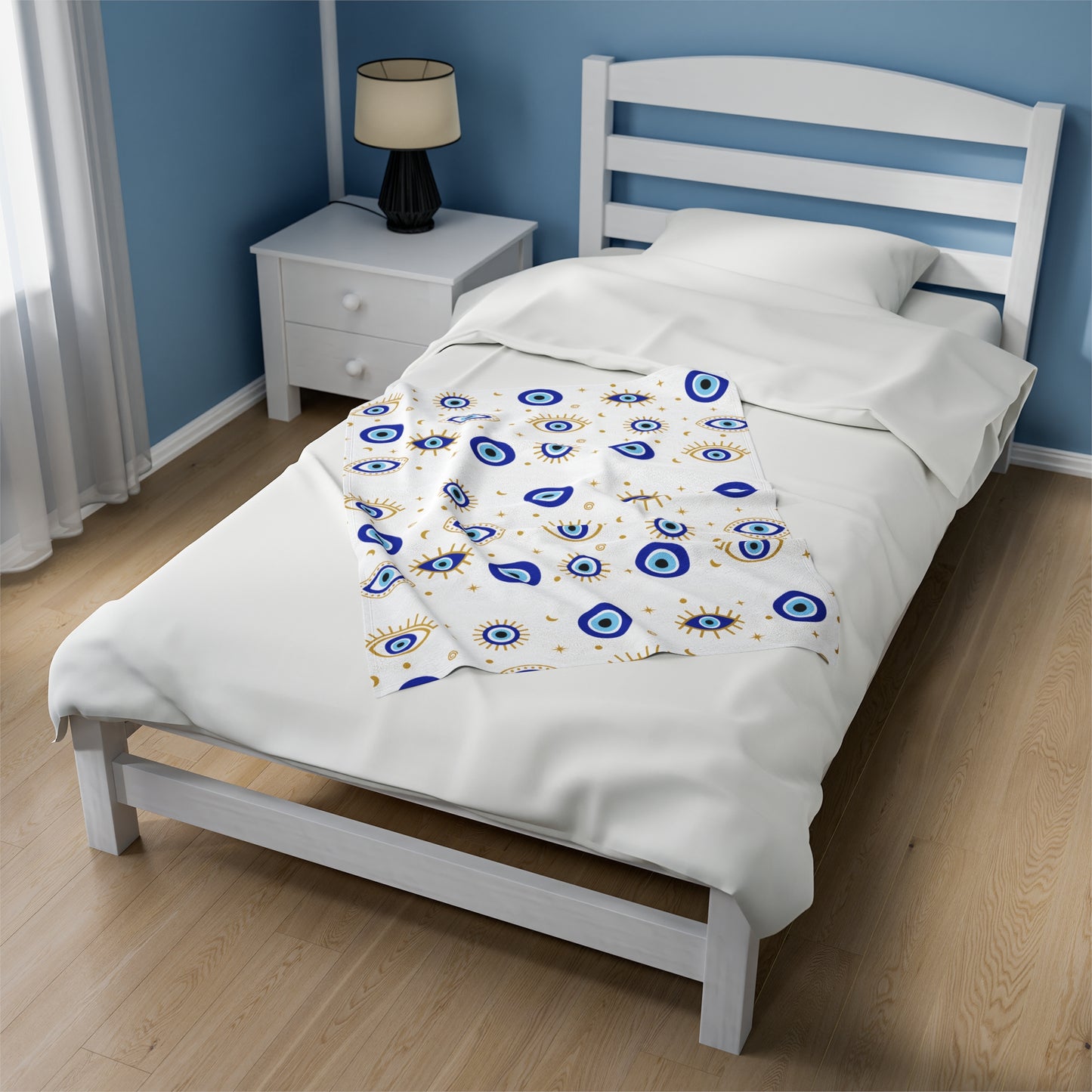Evil Eye Plush Throw Blanket, Warm and Cozy,