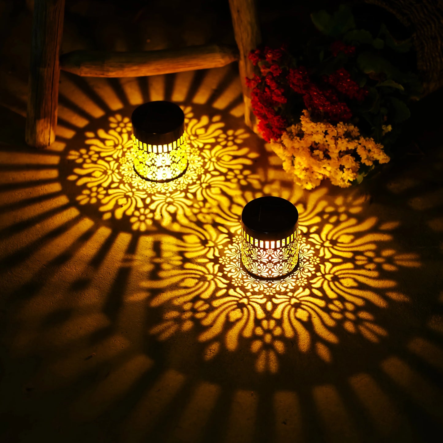 Solar-Powered Datura Lantern Light Wall Lamp Outdoor Garden Patio Walkway Decorations Lighting for Garden Decor